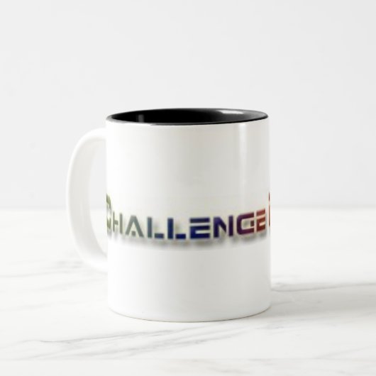 Mok Challenge Finder (Voorkant links)