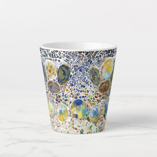 Mok Gaudi Mosaic Latte (Voorkant)