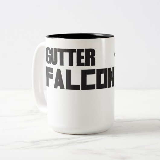 Mok Gutter Falcon (Voorkant links)