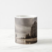Mok: Haystack Rock and Needles Koffiemok (Center)