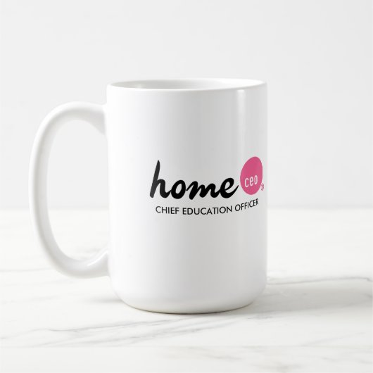 Mok hoofdonderwijzend hoofd van de afdeling Thuiso (Links)