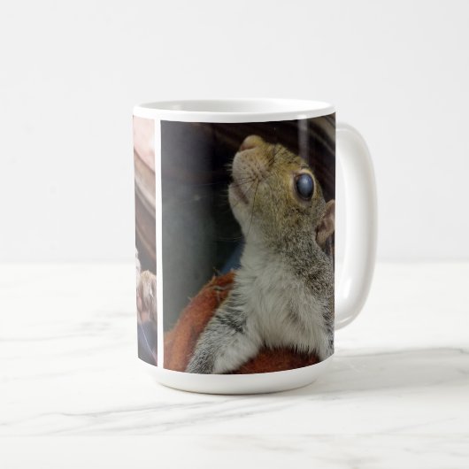 Mok HRH Claudia (Voorkant rechts)