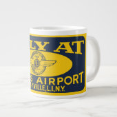 mok "I fly at Zahns Airport"  Bord licentie (Voorkant rechts)