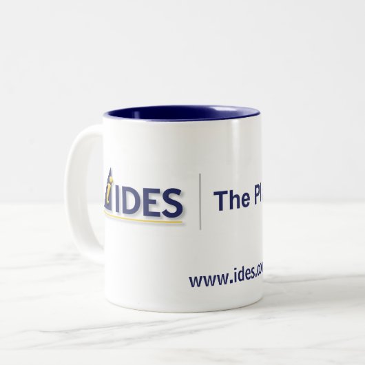 Mok IDES Coffee (Voorkant links)