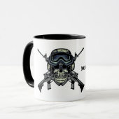 Mok-illegii non carborundum mok (Voorkant links)