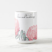 Mok ingericht met charmante, delicate bloemen. (Center)