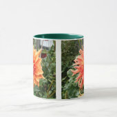 Mok met 2 foto's van oranje dahlias (Midden)