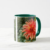 Mok met 2 foto's van oranje dahlias (Voorkant rechts)