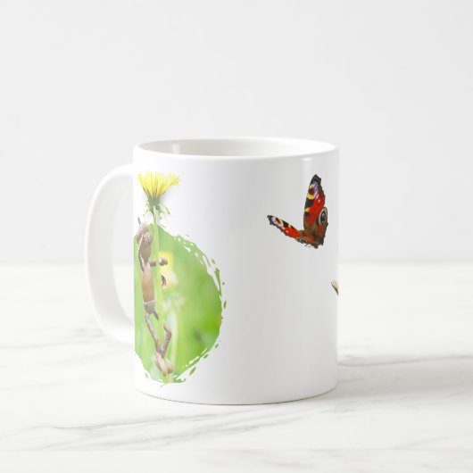 Mok met boomhoeven in de weide (Voorkant links)