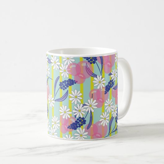 Mok met bubbels, strepen, madeliefjes en lupines (Voorkant rechts)