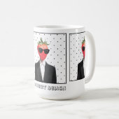 Mok met een aardbei in een zonnebril (Voorkant rechts)