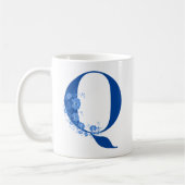 Mok met Floral Monogram letter Q (Links)