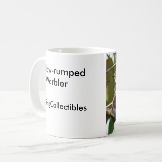 Mok met geelbruine koffie (Voorkant links)