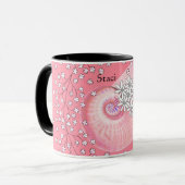 Mok met madeliefjes en schelp in roze (Voorkant links)