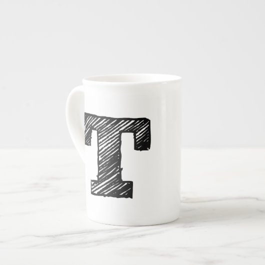 Mok met monogram: Letter "T" (Links)