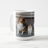 Mok met originele foto 3 Shelties (Voorkant links)