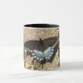 Mok met originele foto van een prachtige vlinder (Midden)