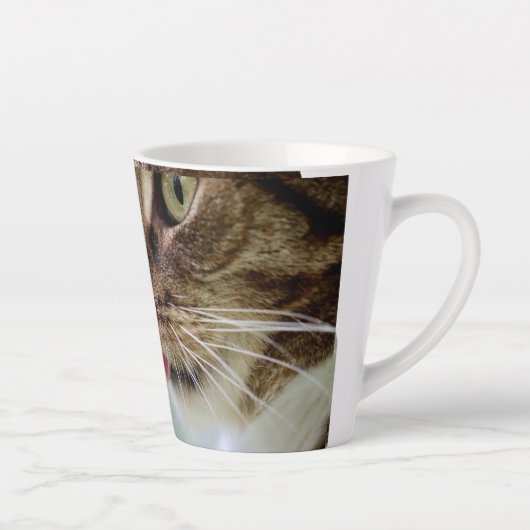 Mok met realistisch kattengezicht (Rechts)