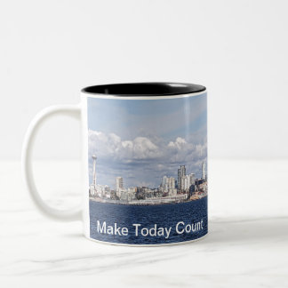 Mok met Seattle Skyline en Make Today Count