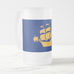 Mok met vriesglas met vlag van Quebec City