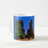 Mok New York City (Flatiron) (Voorkant links)