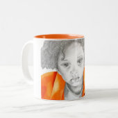 Mok Oranje jongen 1 (Voorkant links)