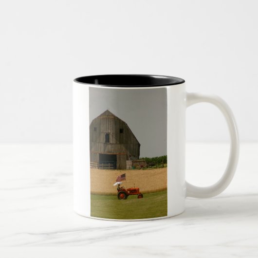 Mok patriottische tractor (Rechts)