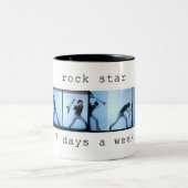 mok rockstar (Center)