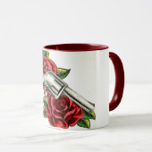 Mok rozen en revolver (Voorkant rechts)