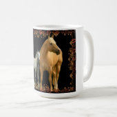 Mok Satin en Angel (Voorkant rechts)