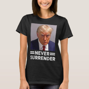 Mok schoot nooit Trump-stem 2024 in T-shirt