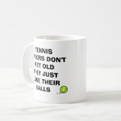 Mok Tennis Balls (Voorkant links)