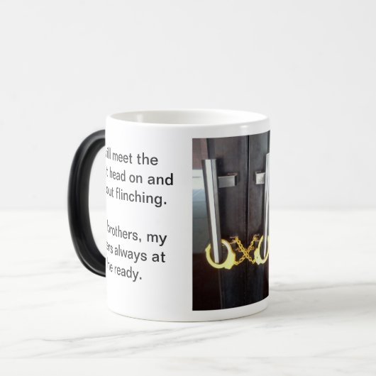 Mok van bewaringsfunctionarissen (Voorkant links)