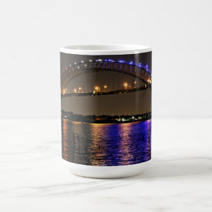 Mok van de Bayonne Bridge-koffie