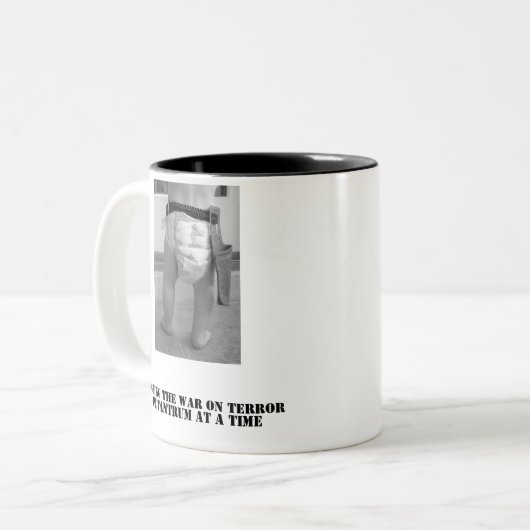 mok van de loopgraven (Voorkant links)