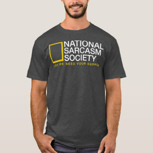 Mok van de National Sarcasm Society T-shirt