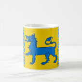 Mok van de Oost-Britse bevolking met badge Coffee (Center)