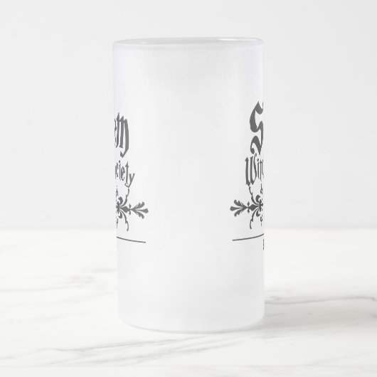 Mok van de Salem Witch Society (Center)