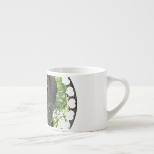 Mok van de speciale boomgaard die de klimsleuf bek (Rechts)