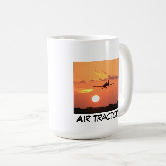 Mok van de vliegtuigtrekker (Voorkant rechts)