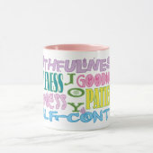 Mok van gedistilleerde Christelijke koffie (Midden)