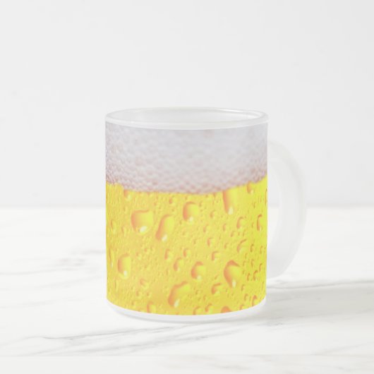 Mok van gekookte bier en suikersoorten (Voorkant rechts)