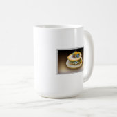 Mok van gekramde letters met petten taart (Voorkant rechts)