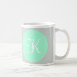 Mok van gepersonaliseerde monogrammed-koffie