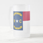 Mok van glas met vlag van North Carolina, gekruld (Voorkant links)