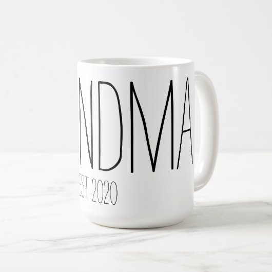 Mok van grootmoeder met EST (Voorkant rechts)