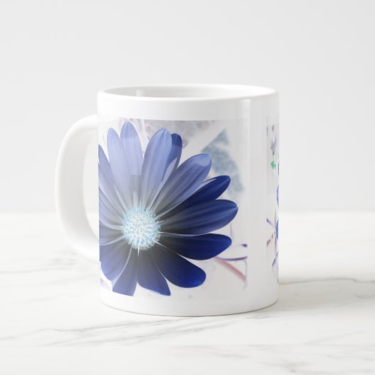 Mok van het Afrikaanse dagenblauw (Links)