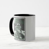 Mok van het Army Nurses Memorial Statue (Voorkant links)