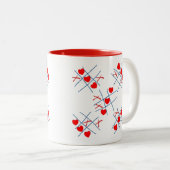 Mok van het heart Tic-Tac-Toe-tenpatroon van de Ku (Voorkant rechts)