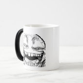 Mok van het lachen van de trolle met koffiebeker (Voorkant links)